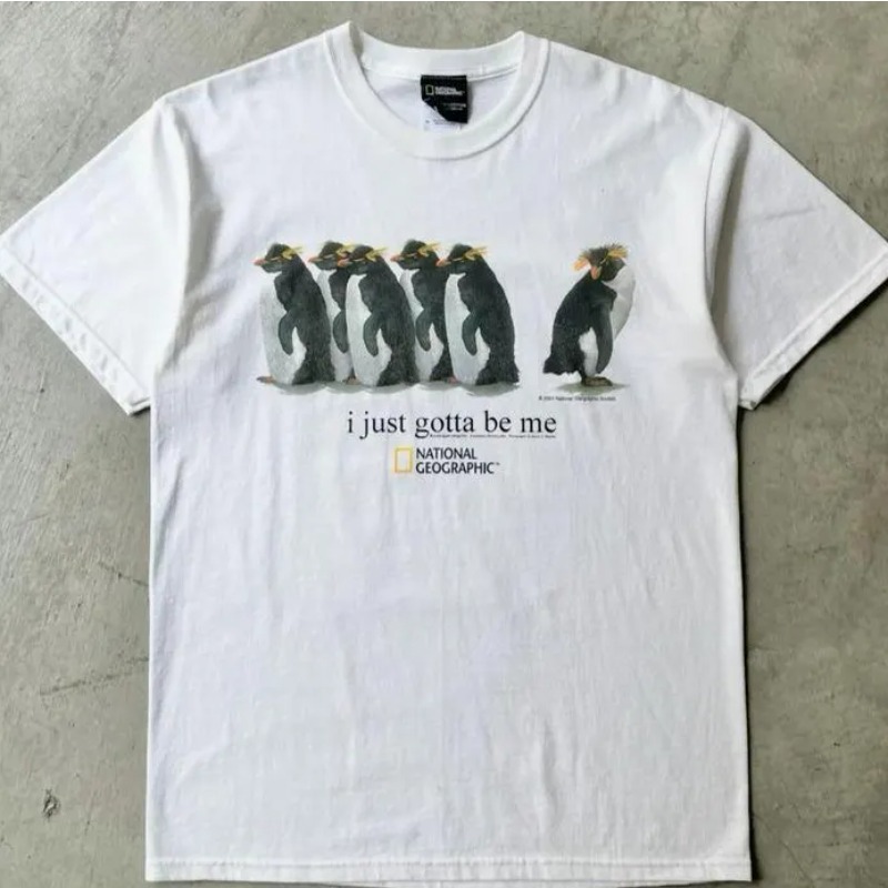 Coffee Tea Or Me - Ben Olmam Gerekiyor Penguenler Unisex Tişörtü,